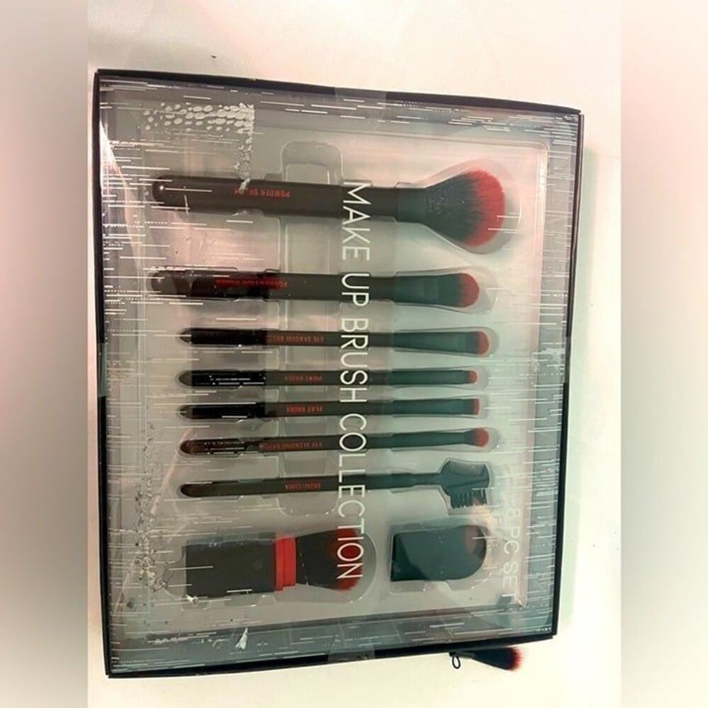 New Makeup‎ brushes in package